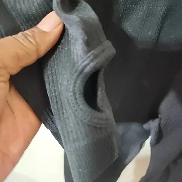 Soo slick long sleeve ribbed  Tummy Control Square Neck Ribbed  Jumpsuit.  Med - Picture 13 of 14